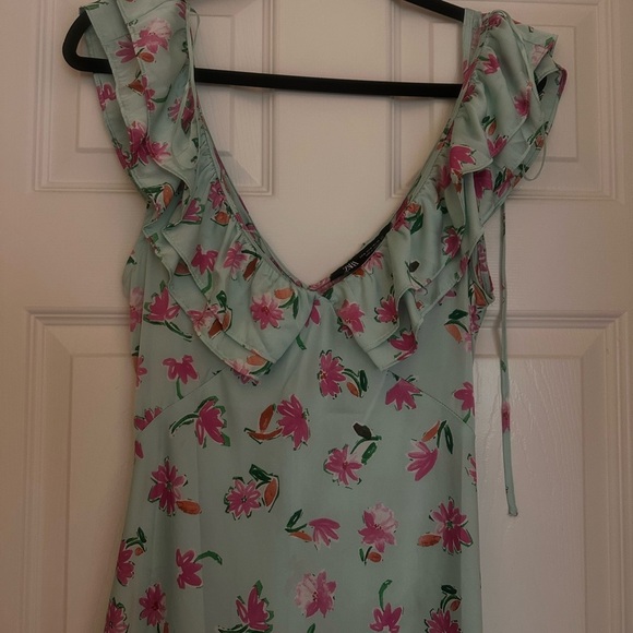 Zara Floral Satin Midi Dress Size M Tie Back, Summer, Trendy, blogger fave - Picture 7 of 8